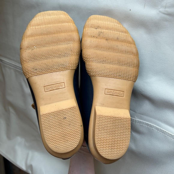 ***SOLD*** Sperry Duck Boots - Picture 5 of 5